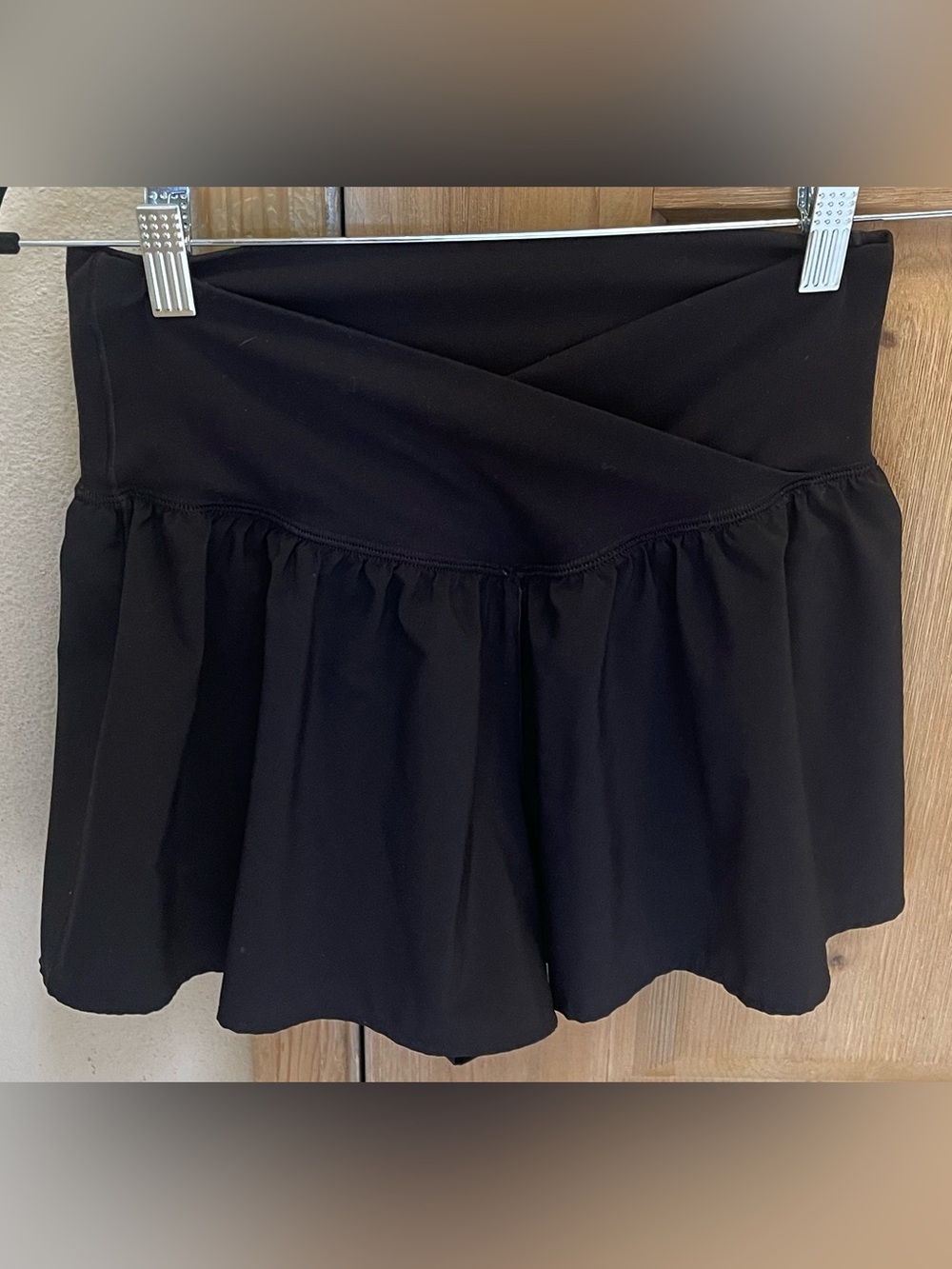 OFFLINE By Aerie Real Me Crossover Flowy Short - Medium